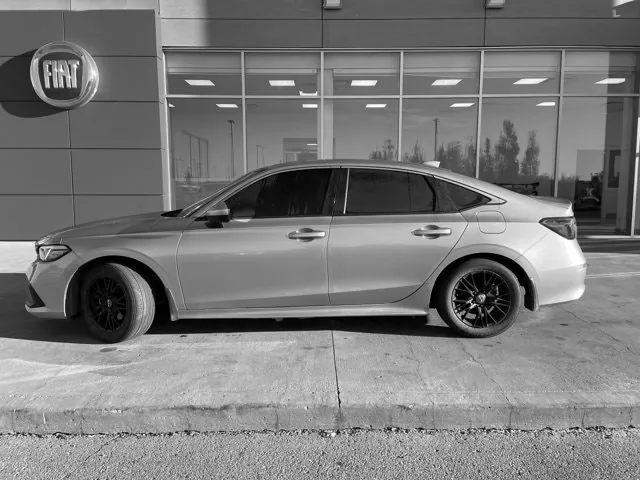 Honda Civic 2022 photo 2