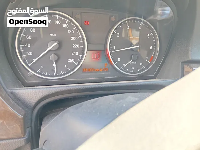BMW 3 Series 2011 photo 4