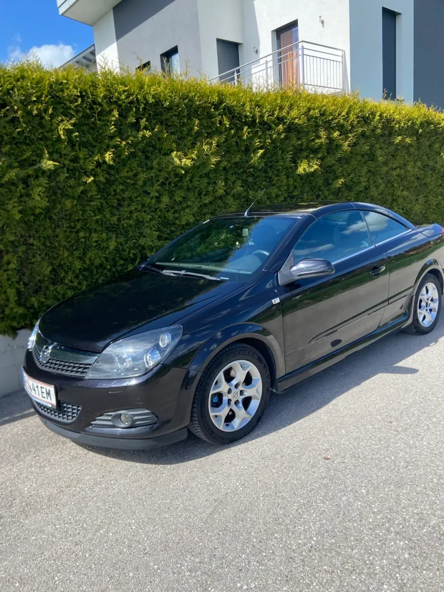 Opel Astra 2007 photo 2