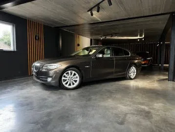 BMW 520I 2013 photo 2