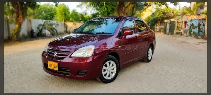 Suzuki Liana