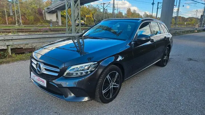 Mercedes-Benz C 220D