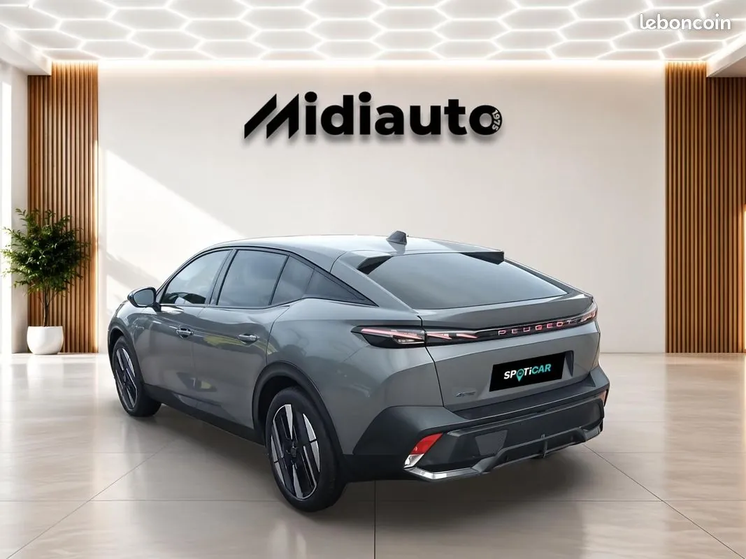 Peugeot 408 2026 photo 3