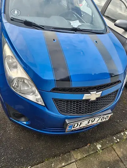 Chevrolet Spark 2011 photo 4