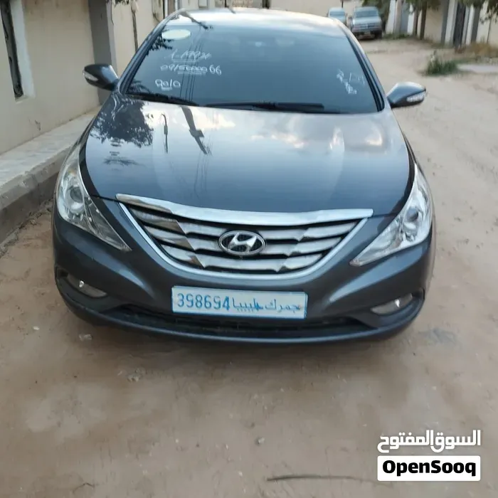 Hyundai Sonata 2010 photo 2