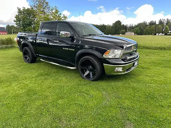 Ram 1500 2011 photo 2