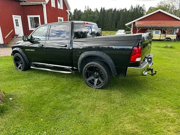 Ram 1500 2011 photo 3