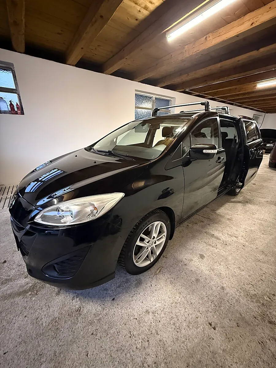 Mazda Mazda5