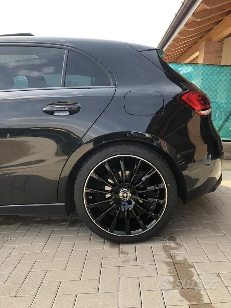 Mercedes-Benz A220D 2020 photo 3