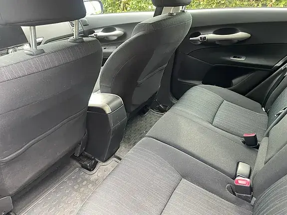Toyota Auris 2007 photo 5