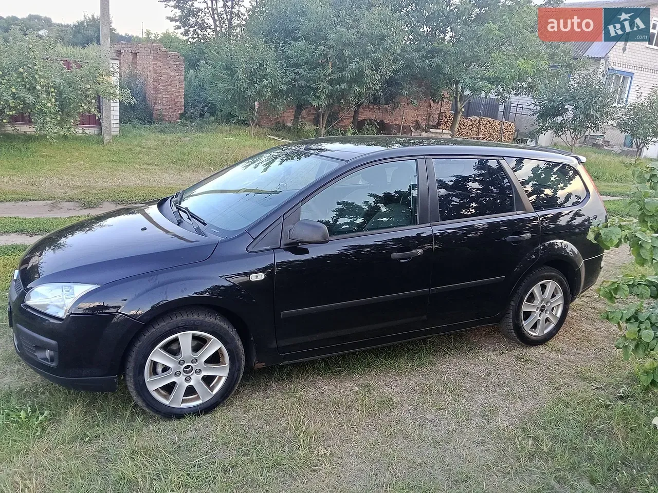 Ford Focus 2005 photo 2