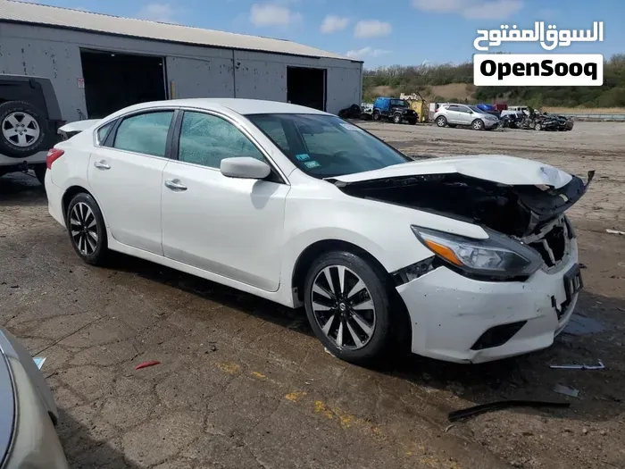 Nissan Altima 2018 photo 5
