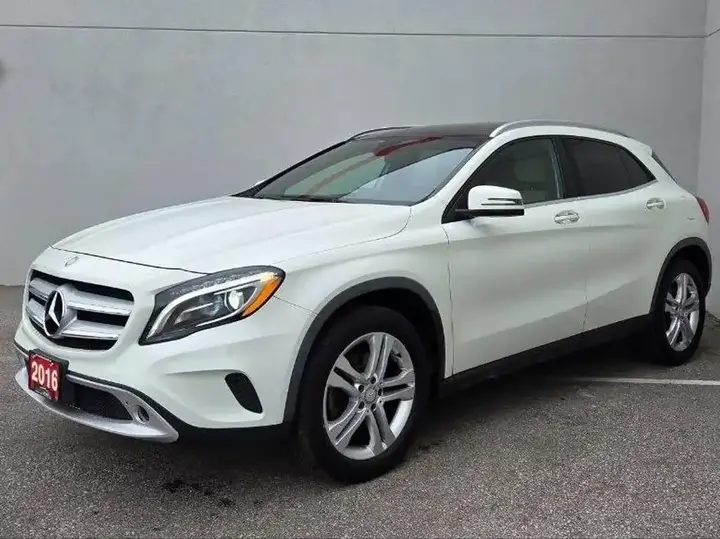 Mercedes-Benz Gla 2016 photo 2
