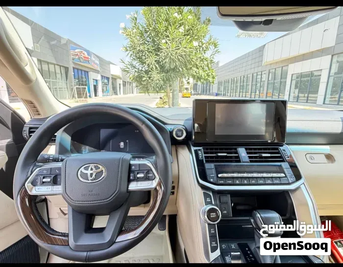 Toyota Land Cruiser 2025 photo 3