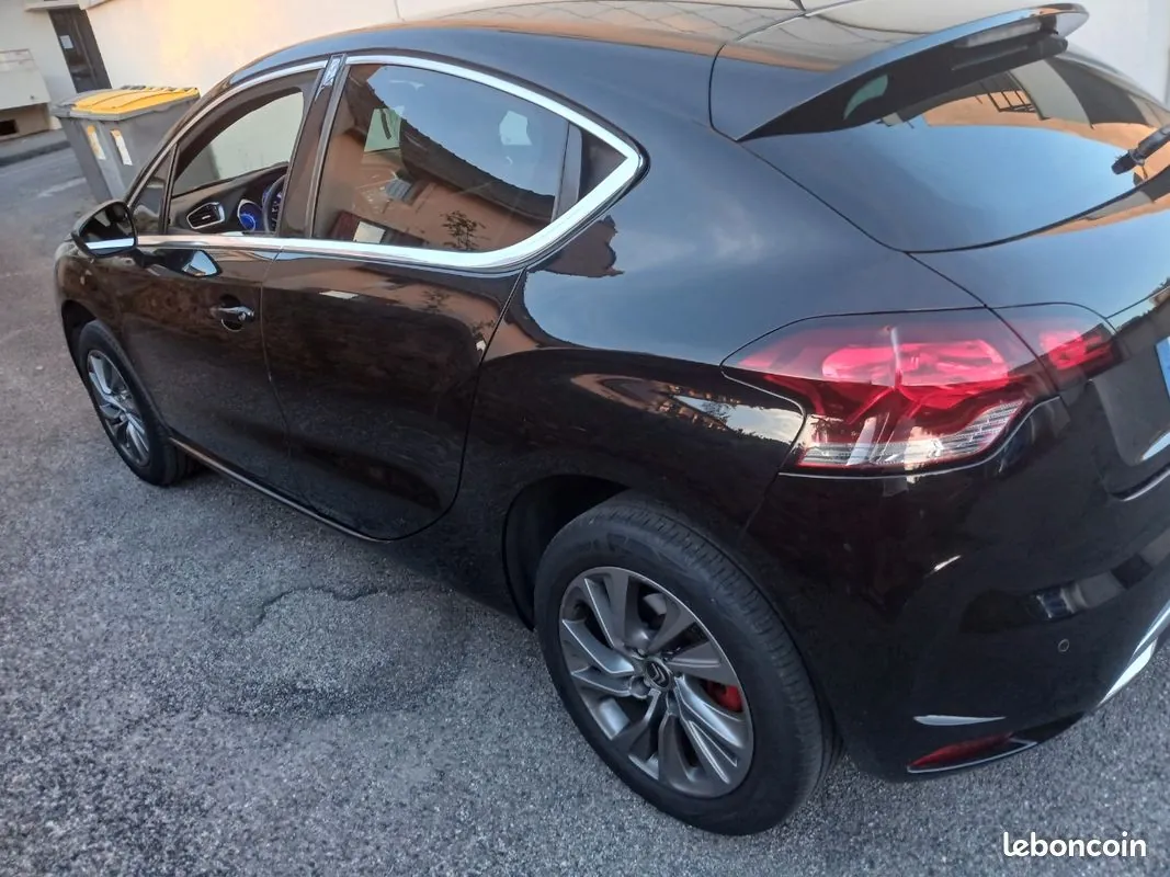 Citroen Ds4 2014 photo 2