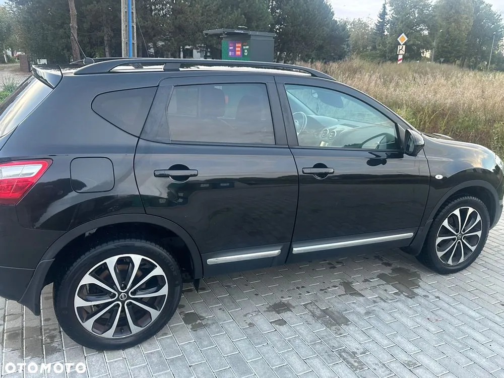 Nissan Qashqai 2013 photo 2