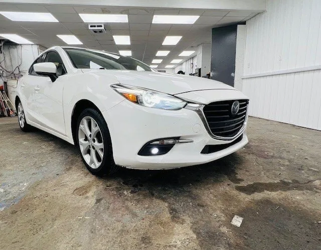 Mazda 3 2017 photo 3