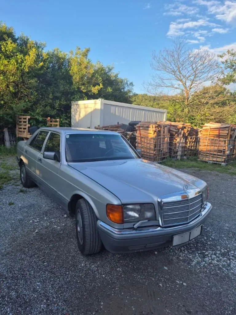 Mercedes-Benz S-Class 1986 photo 2