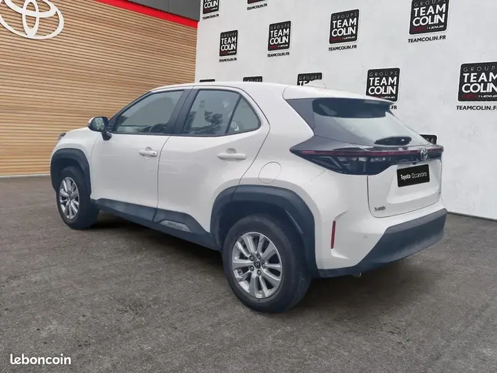 Toyota Yaris Cross 2024 photo 3