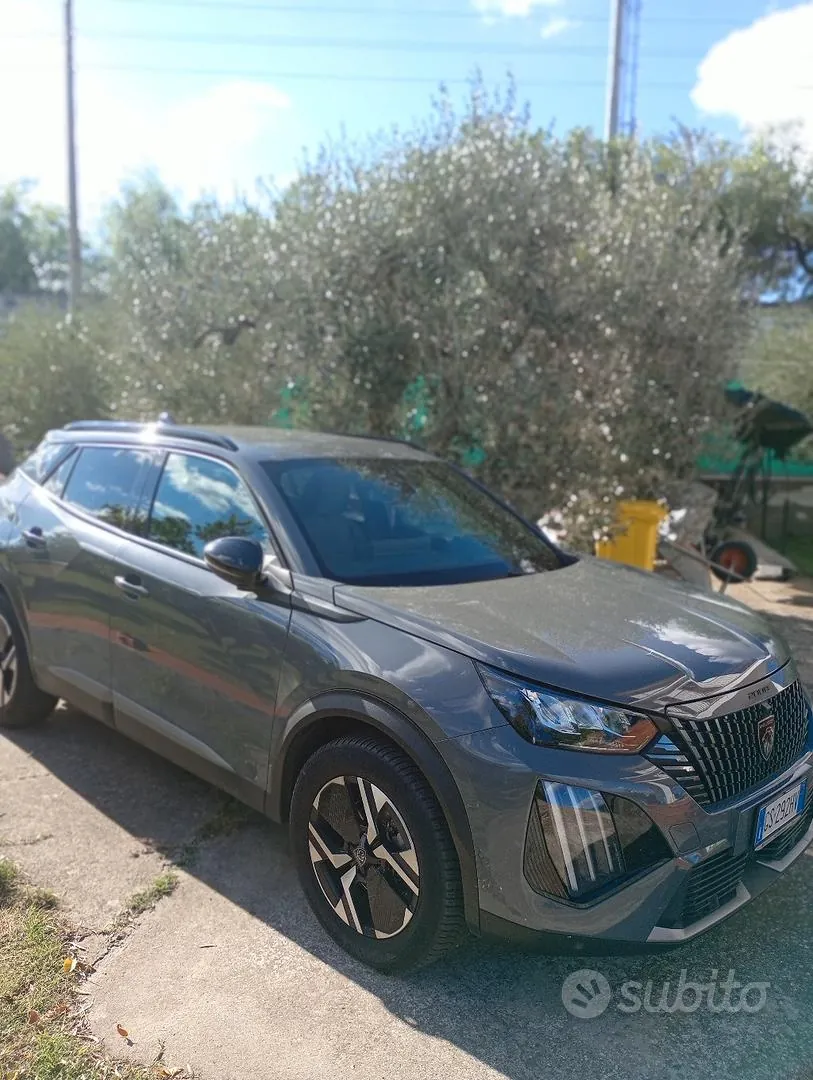 Peugeot 2008 2024 photo 3