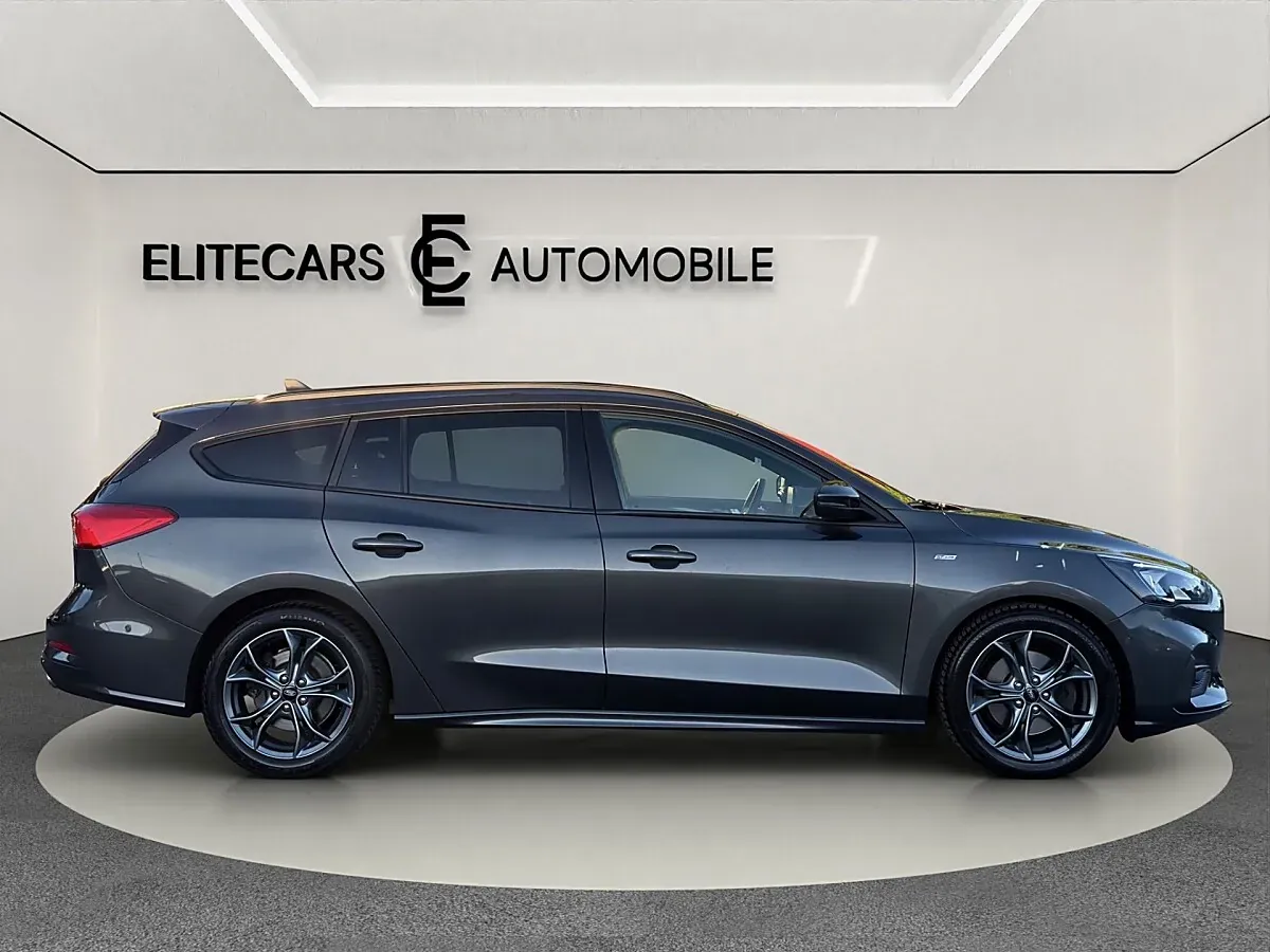 Ford Focus 2020 photo 3
