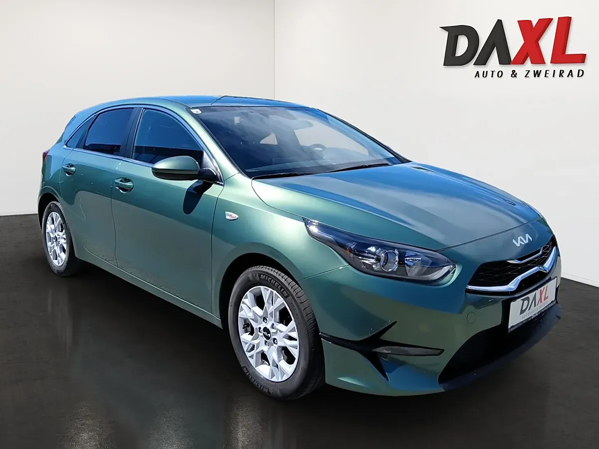 Kia Ceed 2024 photo 3