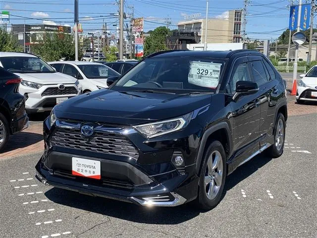 Toyota Rav4 2021 photo 3