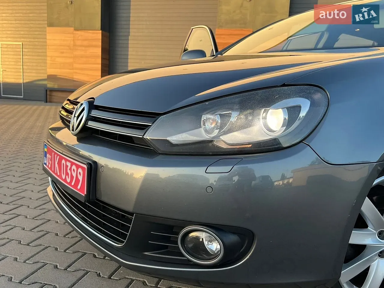 Volkswagen Golf 2010 photo 4