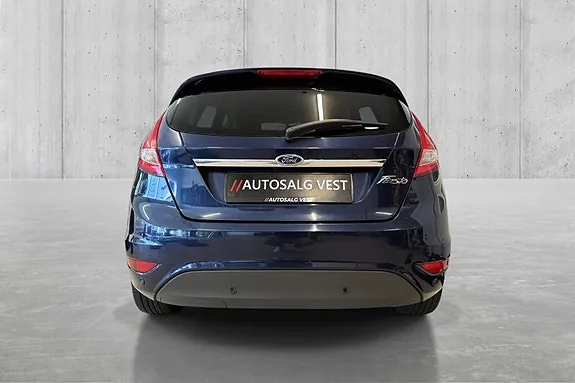 Ford Fiesta 2012 photo 4