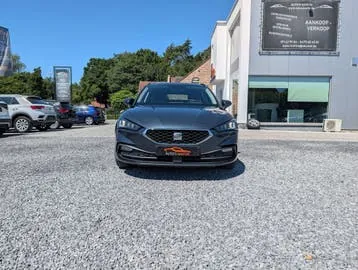 Seat Leon 2022 photo 2
