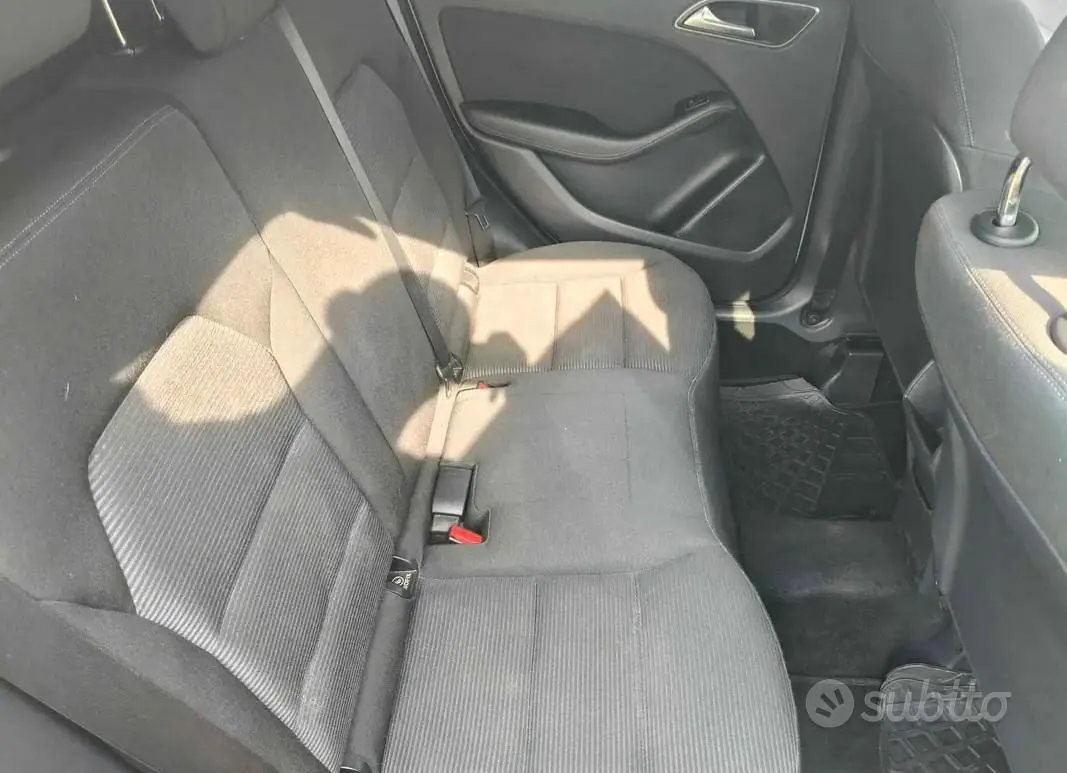 Mercedes-Benz B 2016 photo 5