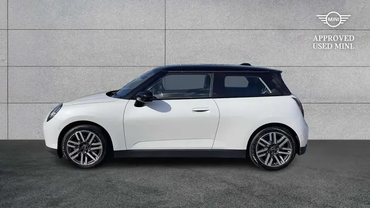 Mini Cooper 2024 photo 3