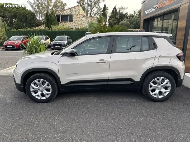 Jeep Avenger 2025 photo 4