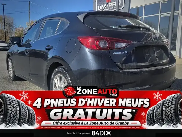 Mazda Mazda3 2018 photo 3