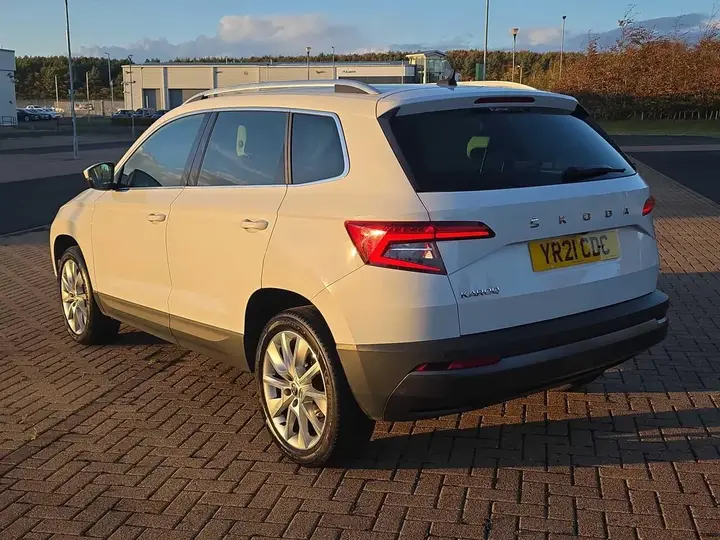Skoda Karoq 2021 photo 3