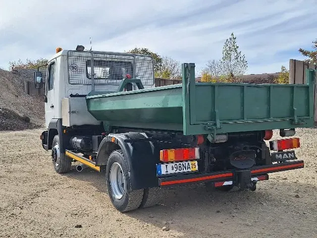 MAN L2000 2004 photo 4
