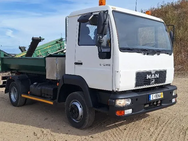 MAN L2000