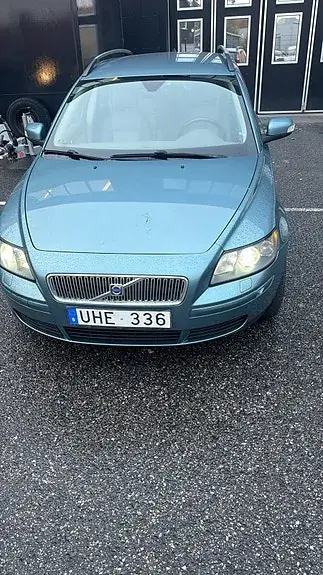 Volvo V50