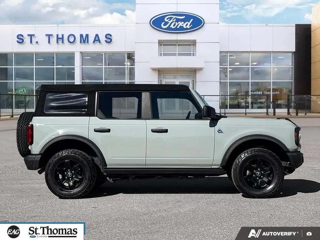 Ford Bronco 2022 photo 3