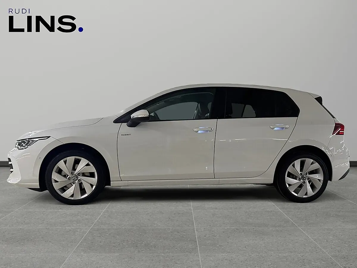 Volkswagen Golf 2025 photo 2