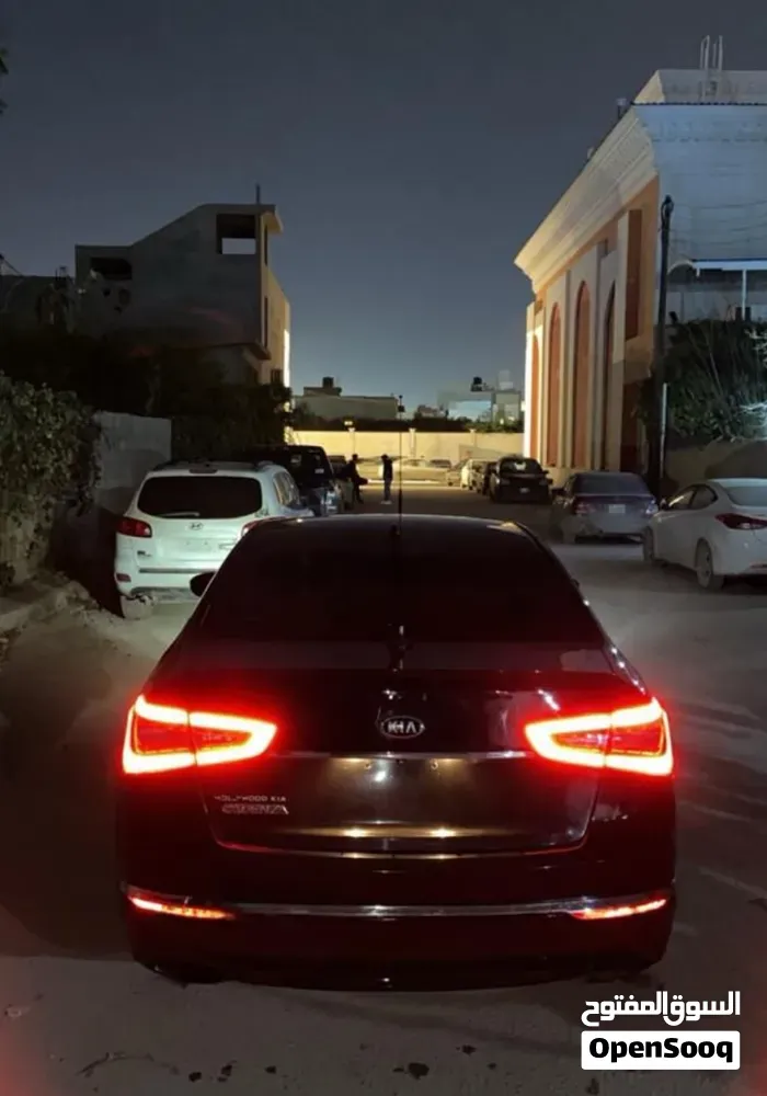 Kia Cadenza 2015 photo 2