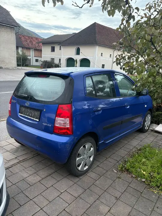 Kia Picanto 2004 photo 2