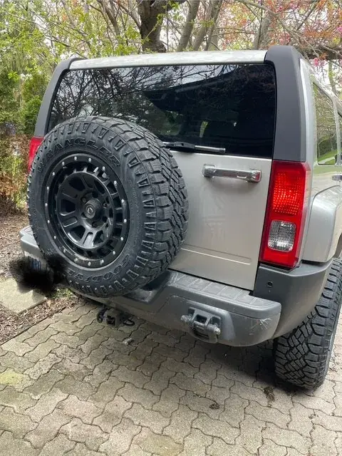 Hummer H3 2008 photo 4