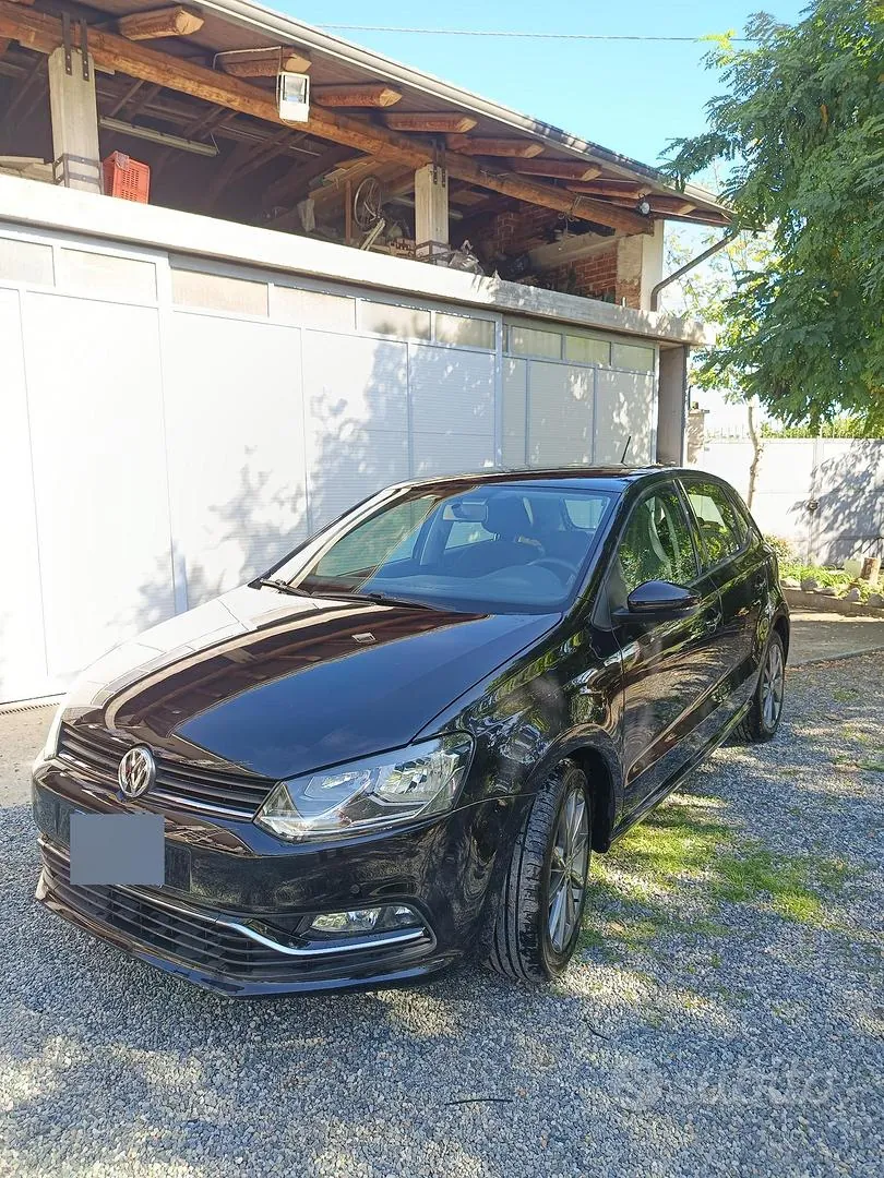 Volkswagen Polo 2017 photo 2