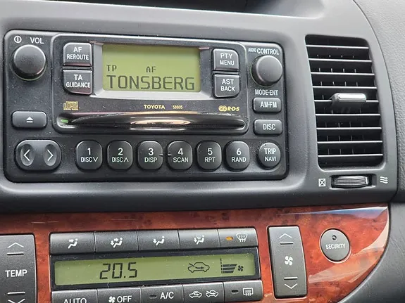 Toyota Camry 2004 photo 5