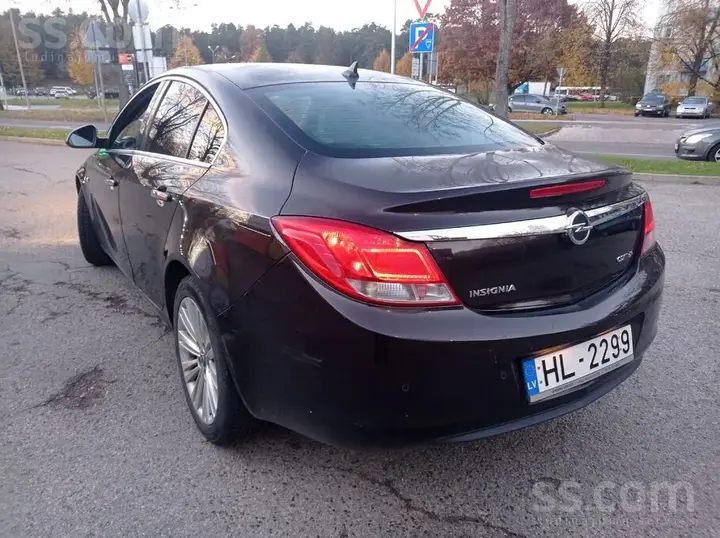 Opel Insignia 2011 photo 4