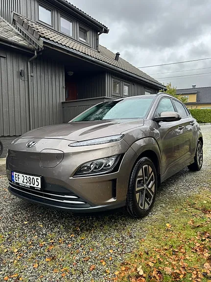 Hyundai Kona 2023 photo 2
