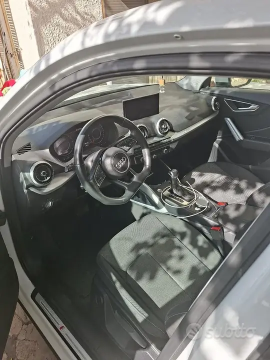 Audi Q2 2021 photo 2
