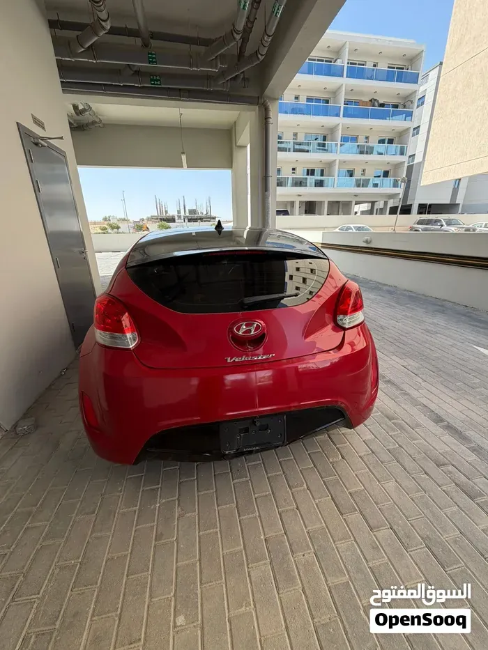 Hyundai Veloster