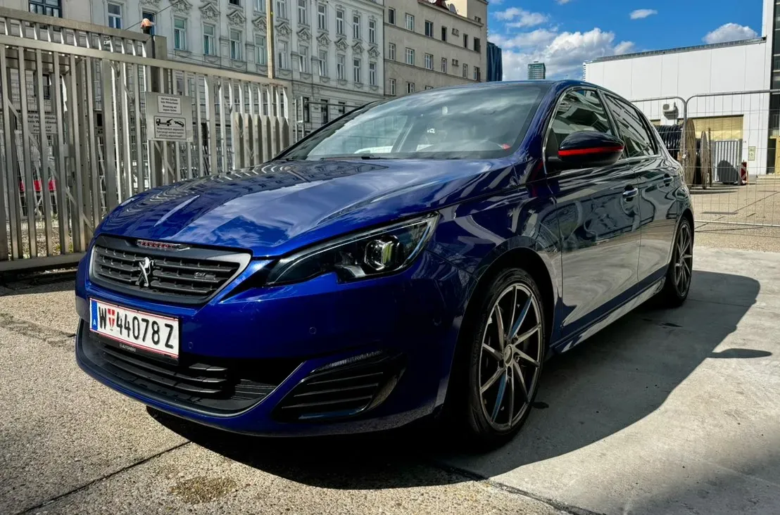 Peugeot 308 2015 photo 3